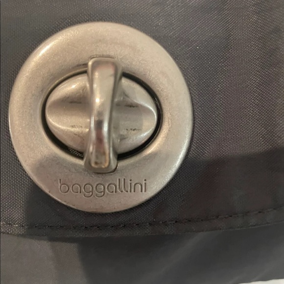 Baggalini Gray Nylon Crossbody Bag - Picture 5 of 8